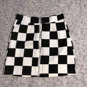 Women’s black and white checkered skirt